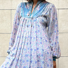 Load image into Gallery viewer, Abito indiano vintage fine 70s