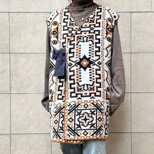 Load image into Gallery viewer, K-Coprimi gilet caramello/bianco/nero