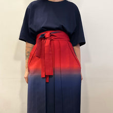 Load image into Gallery viewer, Hakama a gonna tradizionale degrade&#39; 90s
