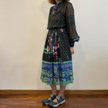 Load image into Gallery viewer, Abito in chiffon di seta sartoriale 70s