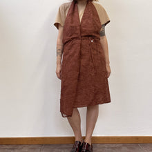 Load image into Gallery viewer, Abito grembiule Luciano Barbera color ruggine 90s