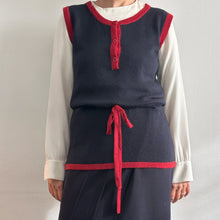 Load image into Gallery viewer, Gilet Yves Saint laurent tricots 80s
