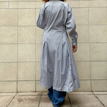 Load image into Gallery viewer, Abito a righe bianco e blu vintage 90s