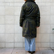 Load image into Gallery viewer, Trench coat Marios camouflage Y2k