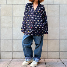 Load image into Gallery viewer, Camicia Fila blu stampa cani 90s