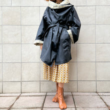 Load image into Gallery viewer, Trench Fendi blu  80s