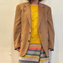 Load image into Gallery viewer, Giacca Corneliani color cammello 80s