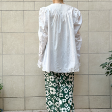 Load image into Gallery viewer, Blusa Antica sartoriale bianca