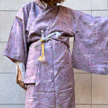 Load image into Gallery viewer, kimono seta rosa lavanda 70s