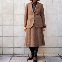 Load image into Gallery viewer, Competo Burberry shetland tweed 70s