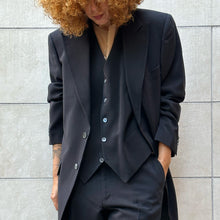 Load image into Gallery viewer, Completo nero a tre pezzi 90s