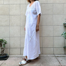 Load image into Gallery viewer, Abito bianco con inserti in pizzo 80s