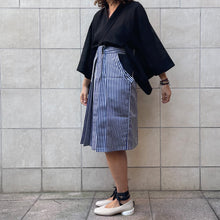 Load image into Gallery viewer, Hakama gonna tradizionale giapponese