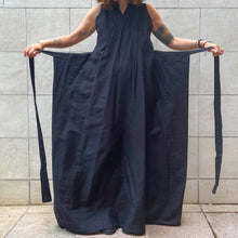 Load image into Gallery viewer, Abito tibetano nero