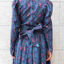 Load image into Gallery viewer, Abito Laura Ashley 80s