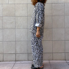 Load image into Gallery viewer, completo divisa stampa bianca nera vintage