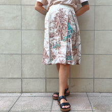 Load image into Gallery viewer, Gonna sartoriale bianca con stampe verdi e marroni 70s