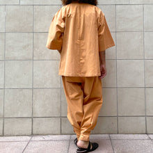 Load image into Gallery viewer, Hanbok Moderno da lavoro di un tempio buddista