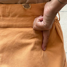 Load image into Gallery viewer, Hanbok Moderno da lavoro di un tempio buddista