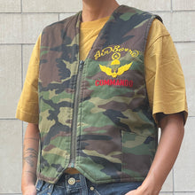 Load image into Gallery viewer, Gilet militare air born con toppa serpente 90s/2000s