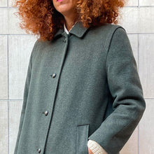 Load image into Gallery viewer, Loden coat Burberry 70s