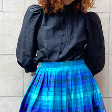 Load image into Gallery viewer, Camicia nera in seta 80s