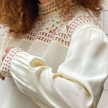 Load image into Gallery viewer, Camicia in seta 70s