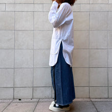 Load image into Gallery viewer, Camicia Daniel Hechter bianca oversize 2000s