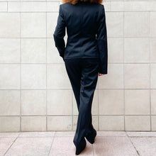Load image into Gallery viewer, Completo gessato Gucci by Tom Ford 2000s
