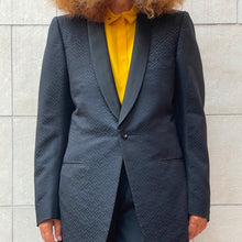 Load image into Gallery viewer, Completo smoking Pierre Cardin Paris 80s