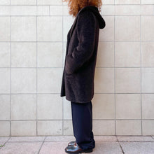 Load image into Gallery viewer, Cappotto Max Mara teddy