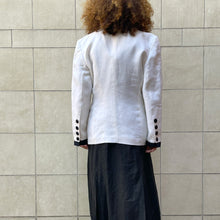 Load image into Gallery viewer, Giacca ESCADA BY MARGERETHA LEY bianca lino 80s