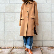 Load image into Gallery viewer, Cappotto Piacenza 1733 color cammello 90s