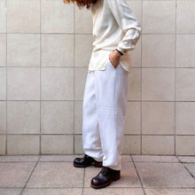 Load image into Gallery viewer, Blusa in seta bianca 90s