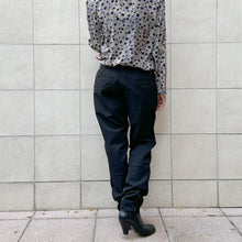 Load image into Gallery viewer, Pantaloni  cavallerizza Prada Sport  neri 2000s