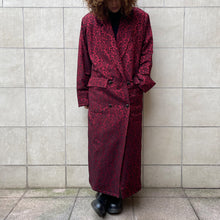 Load image into Gallery viewer, trench in jacquard rosso e nero 80s