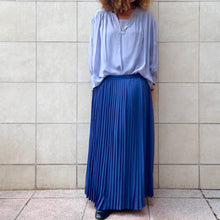Load image into Gallery viewer, Completo top, blusa e gonna in chiffon di seta, 70s