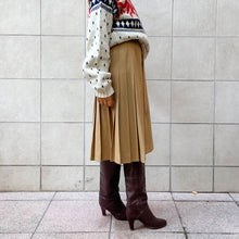 Load image into Gallery viewer, Kilt realizzato con tessuto scozzese 70s