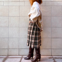 Load image into Gallery viewer, kilt check sartorial 70s