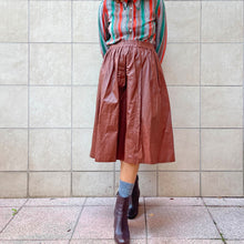 Load image into Gallery viewer, Gonna ecopelle Nina Ricci color mattone 2000s