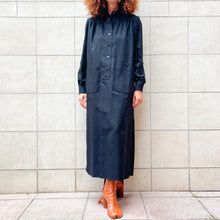 Load image into Gallery viewer, Abito a camicia Loris Abate color nero 2000s