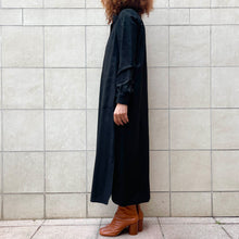 Load image into Gallery viewer, Abito a camicia Loris Abate color nero 2000s