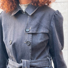 Load image into Gallery viewer, Trench Burberry in denim 2000s