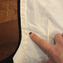 Load image into Gallery viewer, Tuxedo a tre pezzi in lana nero 1957