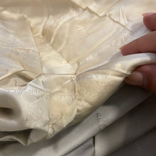 Load image into Gallery viewer, Tuxedo sartoria Abla Nicola Blasi a righe in 100% seta 70s