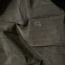 Load image into Gallery viewer, Hakama gonna a pantalone tradizionale giapponese