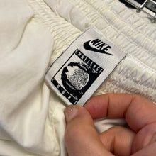 Load image into Gallery viewer, Pantolone Challange Court Nike Agassi 90s