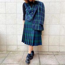 Load image into Gallery viewer, Completo giacca e gilet sartoriali rifiniti a mano check