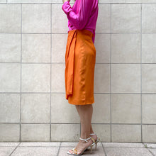 Load image into Gallery viewer, Gonna a tubino Ferre Studio arancione 90s