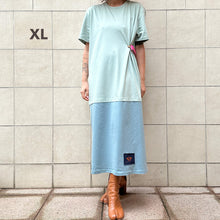 Load image into Gallery viewer, Mollami Dress Aloe/Avio con martingala fucsia